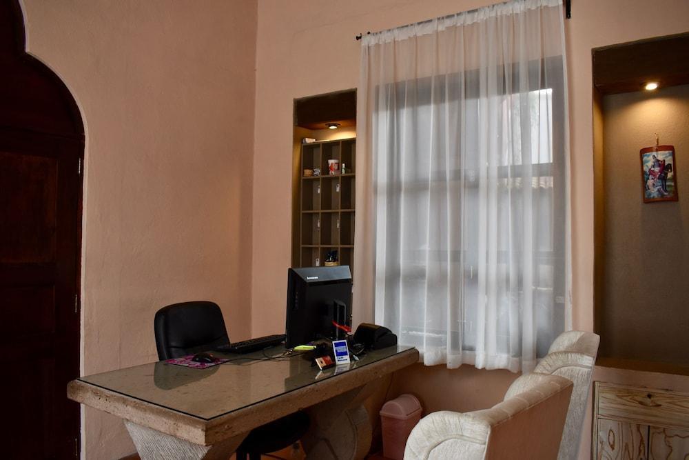 Hotel Ana Catalina And Suites San Miguel de Allende Bagian luar foto