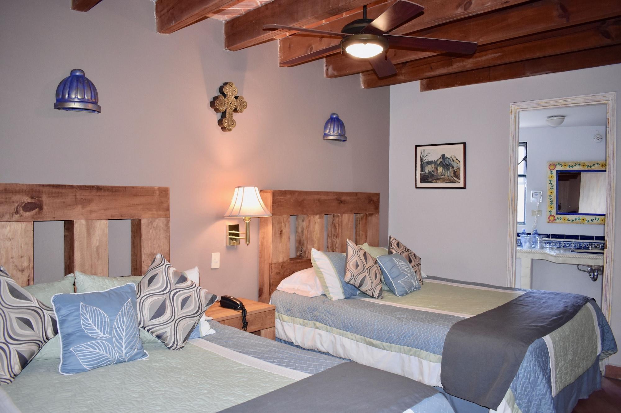 Hotel Ana Catalina And Suites San Miguel de Allende Bagian luar foto