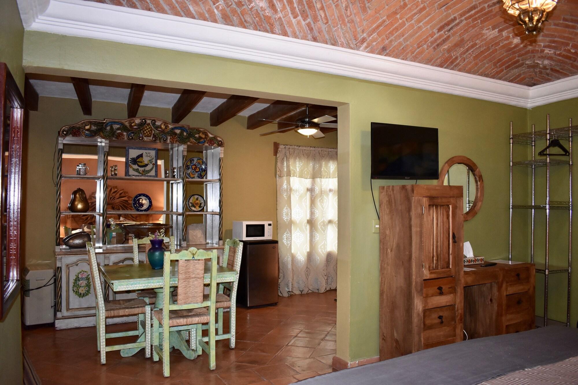 Hotel Ana Catalina And Suites San Miguel de Allende Bagian luar foto