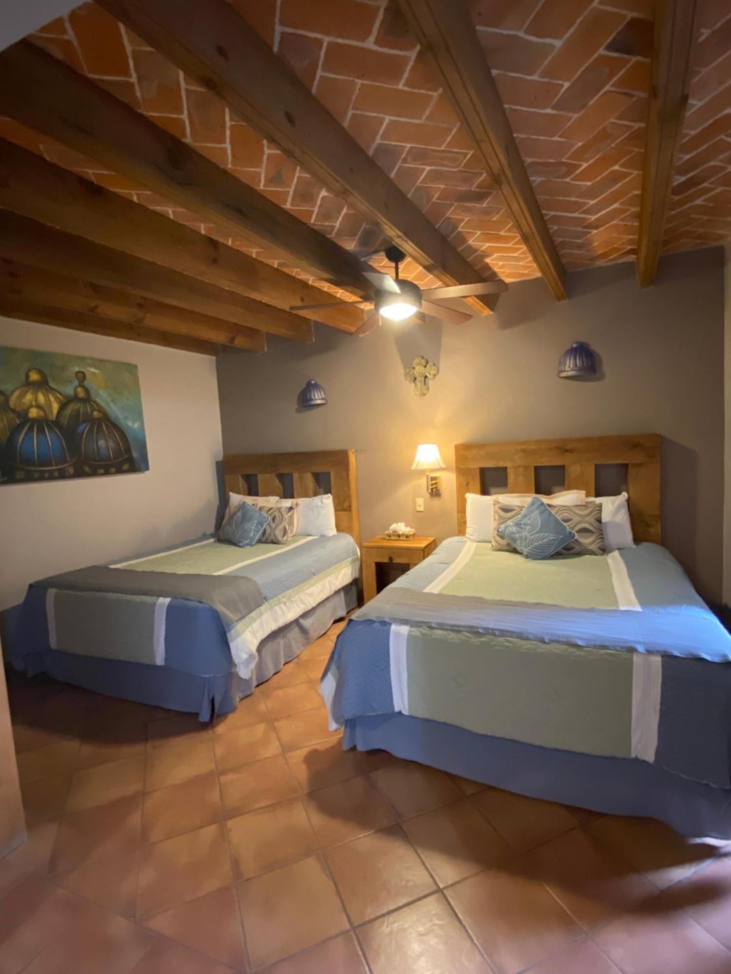 Hotel Ana Catalina And Suites San Miguel de Allende Bagian luar foto
