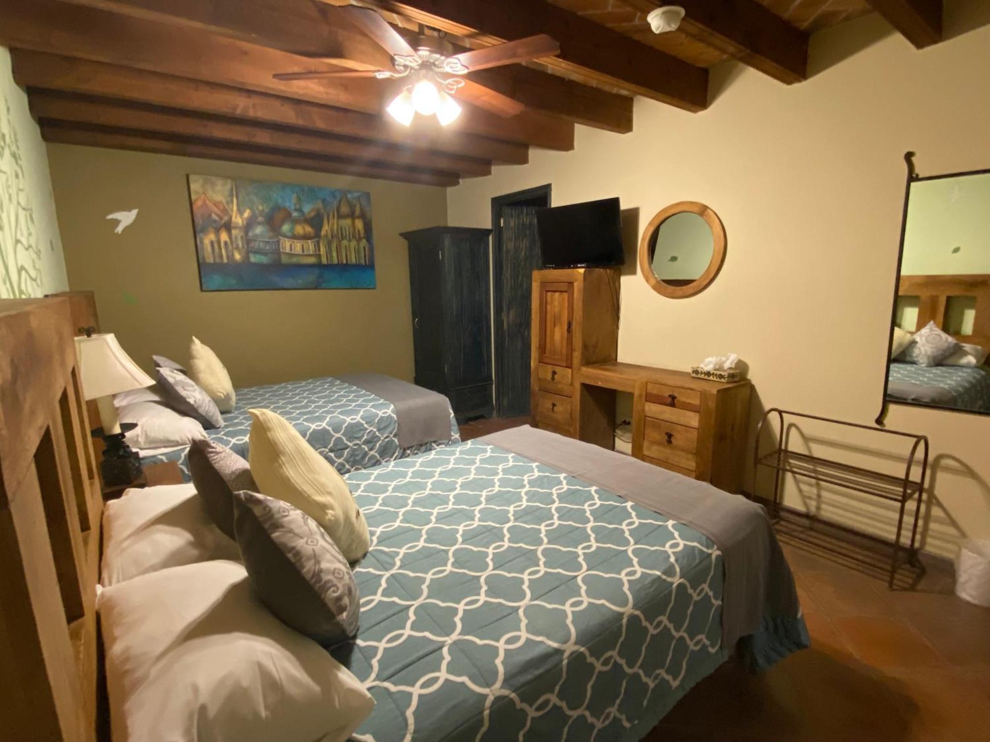 Hotel Ana Catalina And Suites San Miguel de Allende Bagian luar foto